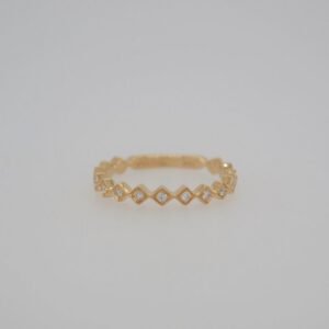 14K Diamond Shaped Diamond Band