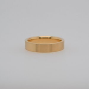 14K Flat Brushed Band