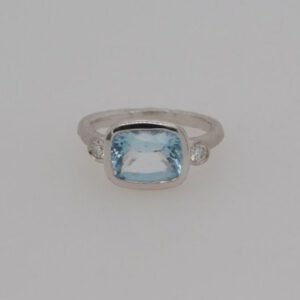 14K Aquamarine and Diamond Hammered Ring