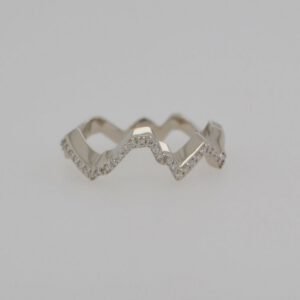 14K White Gold Snowy Diamond Teton Silhouette Ring