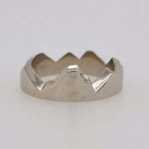 14K White Gold Hammered Teton Layering Ring