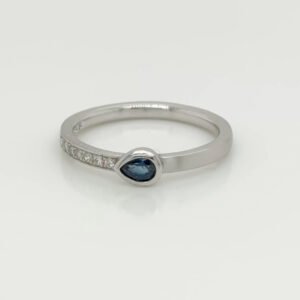 Platinum Sapphire & Diamond Dainty Ring