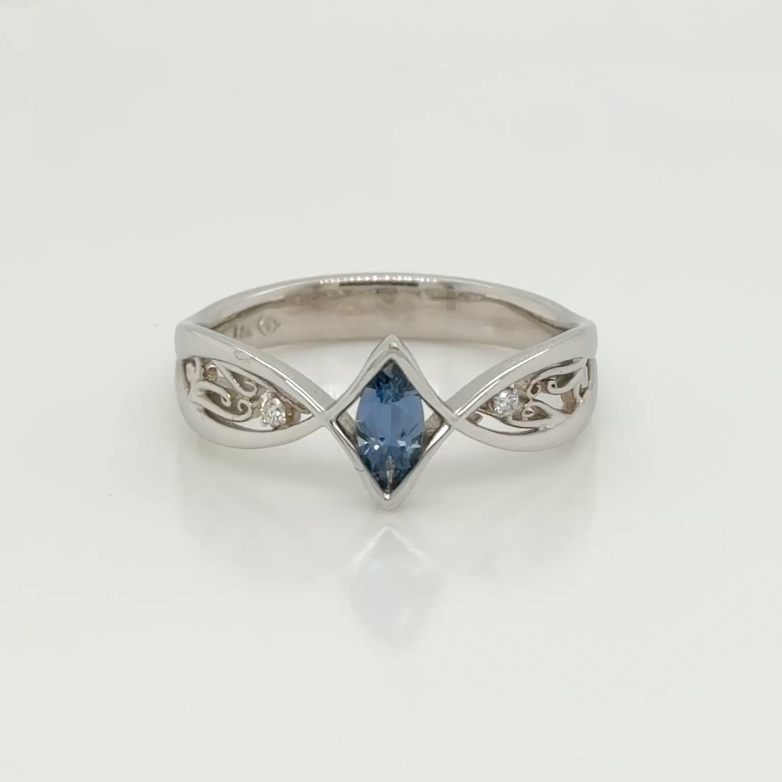 14K Montana Sapphire Diamond Filigree Ring