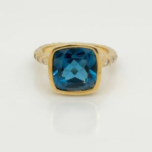 14K London Blue Topaz Hammered Ring