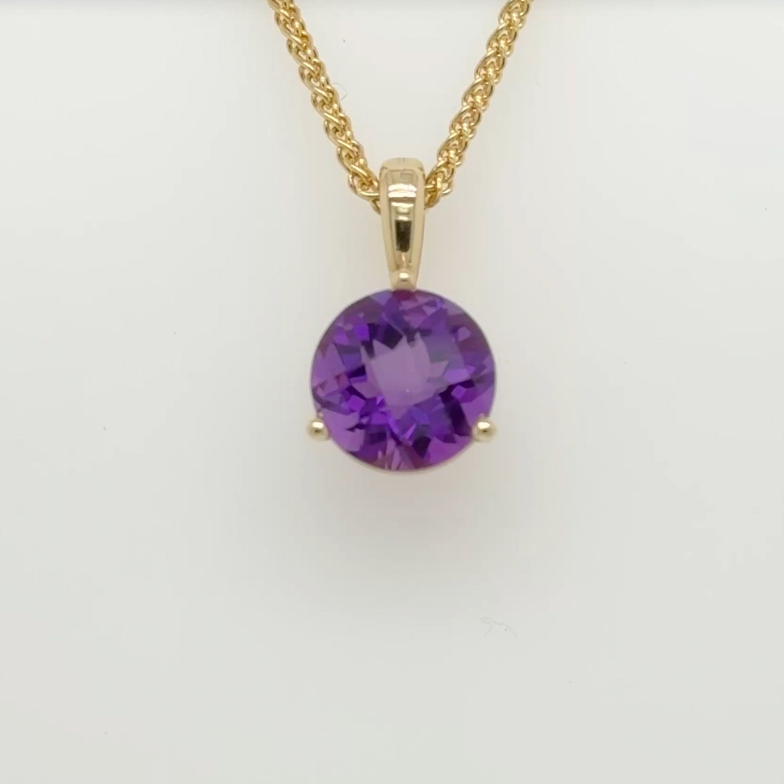 14K Amethyst Round Solitaire Pendant