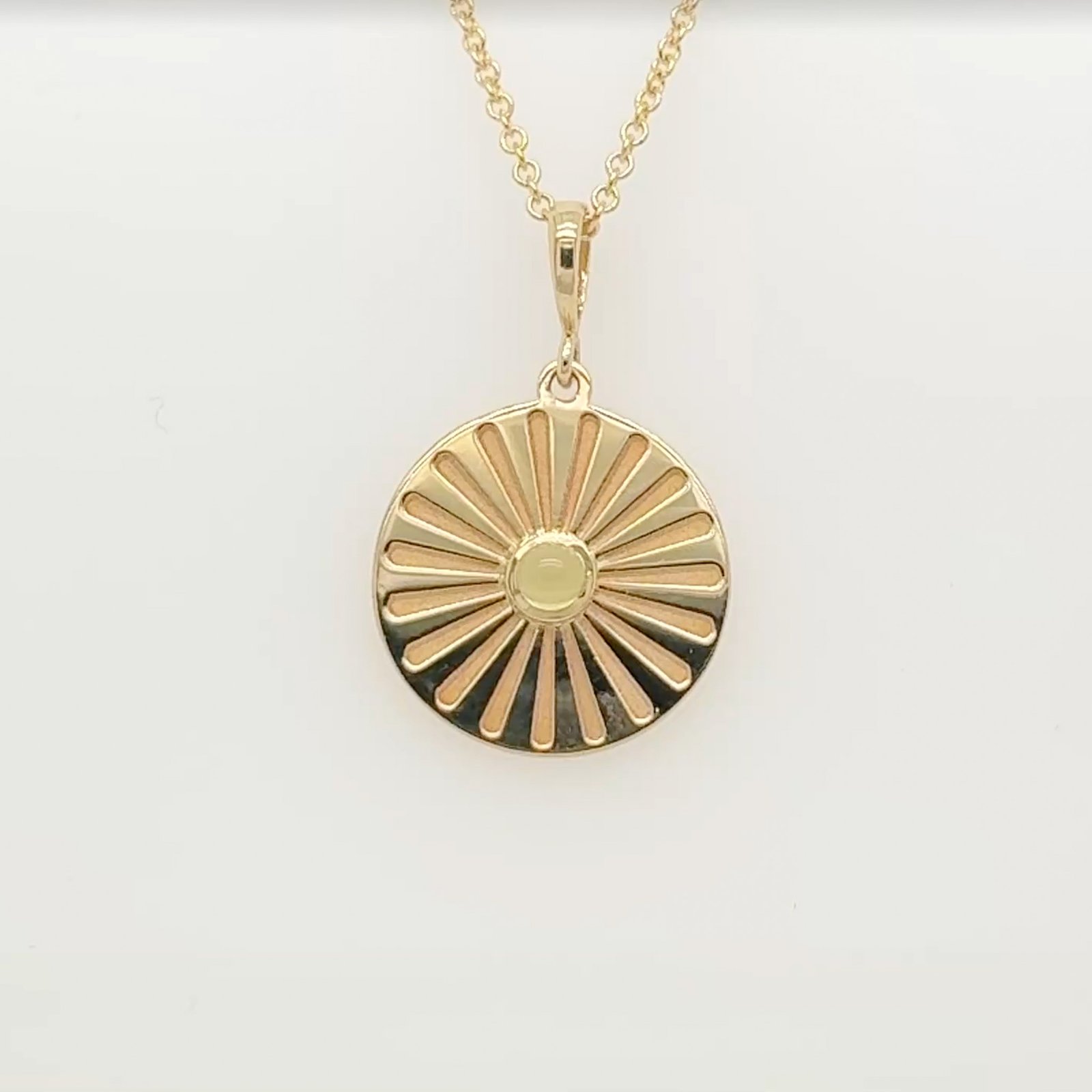 14K Peridot Cabochon Sunburst Disc Pendant